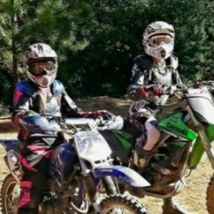 Meet your Posher, Thea